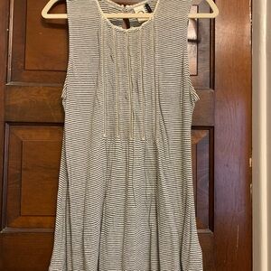 Striped Sleeveless Long Shirt